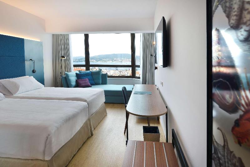 スーペリアールーム, Occidental Vigo