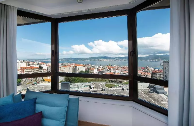 اتاق سوپریور, Occidental Vigo