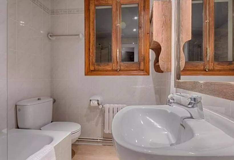 Standard-huone, Ribaeta