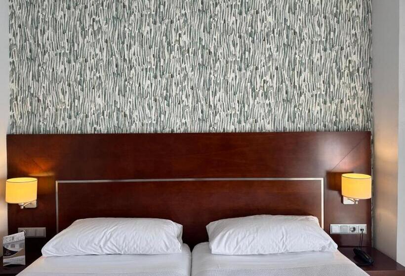 スタンダードルーム, Rl Anibal