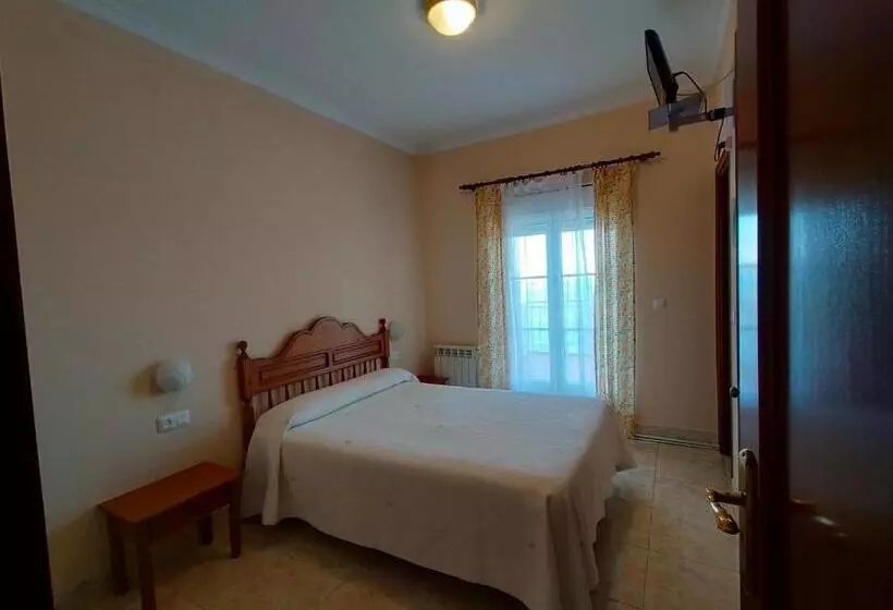 Cameră Standard Individuală  cu Vedere la Mare, Rompeolas