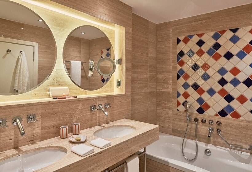 스위트, Seaside Palm Beach