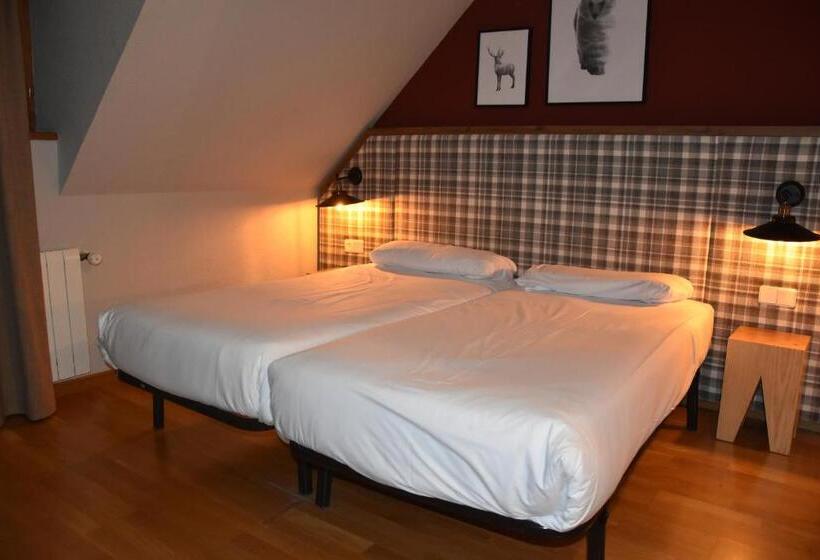 غرفة قياسية, Sno Vall De Boi