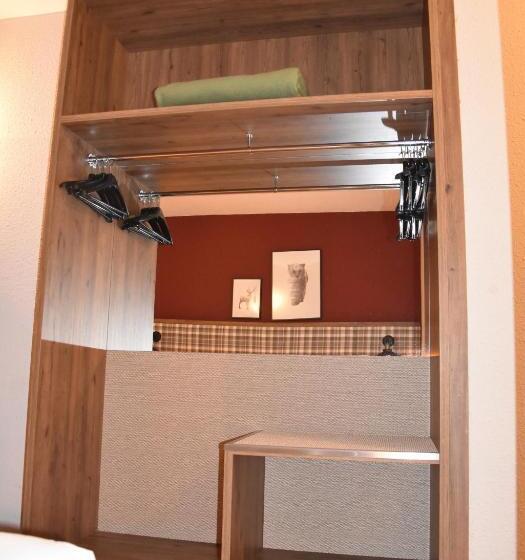 غرفة قياسية, Sno Vall De Boi