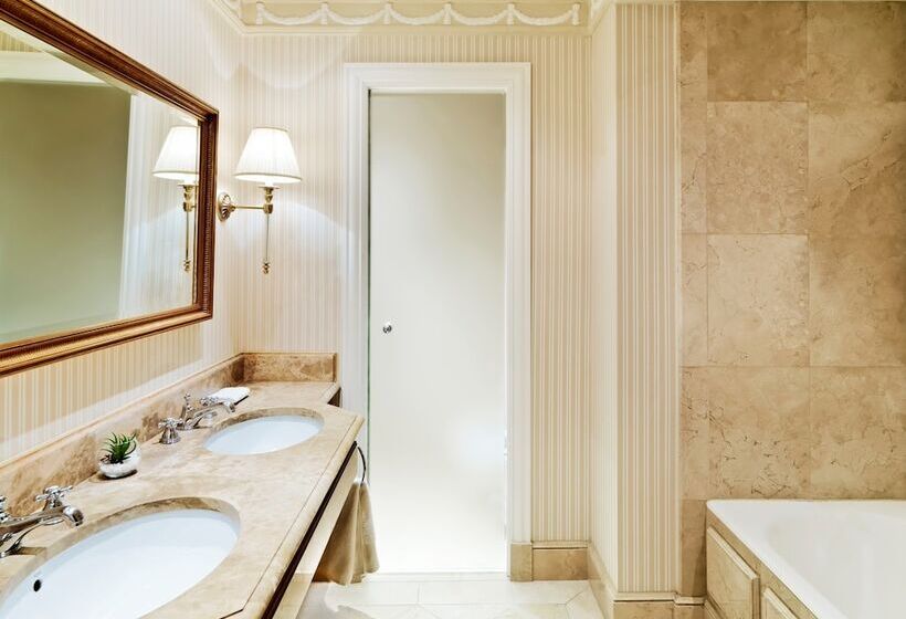 Premium room with view, The Palace, a Luxury Collection Hotel, Madrid