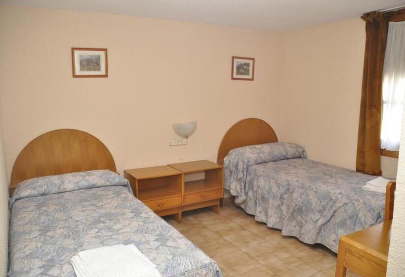 اتاق استاندارد, Tres Arcos