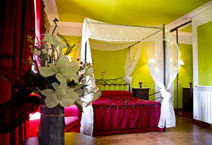 スタンダードルーム, Troncoso