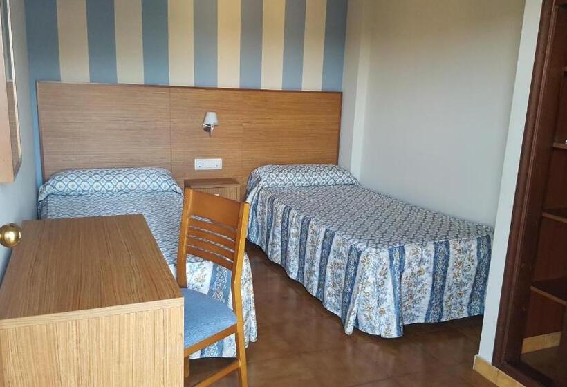 ファミリールーム, Troncoso