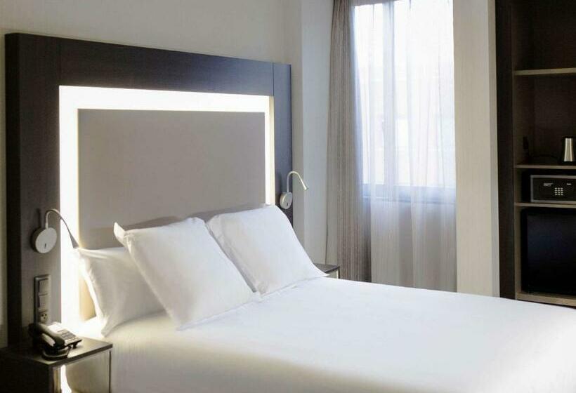 اتاق سوپریور, Novotel Madrid Center