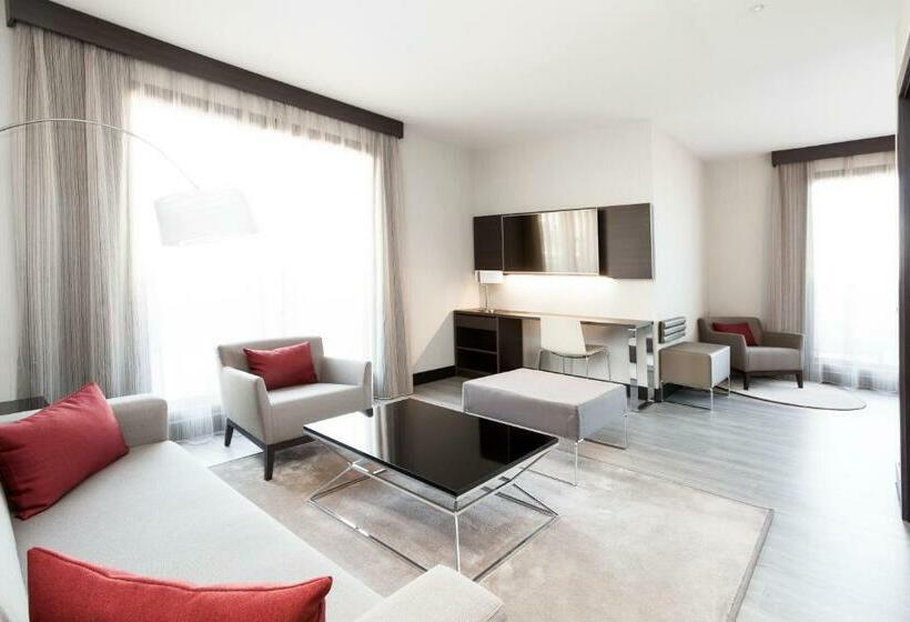 اتاق اجرایی, Novotel Madrid Center