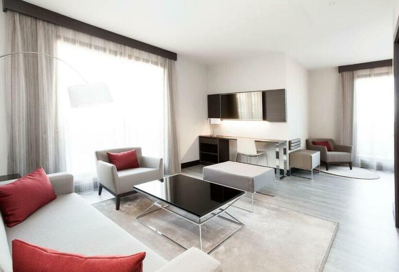 سوییت سوپریور, Novotel Madrid Center