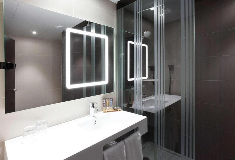 اتاق سوپریور, Novotel Madrid Center