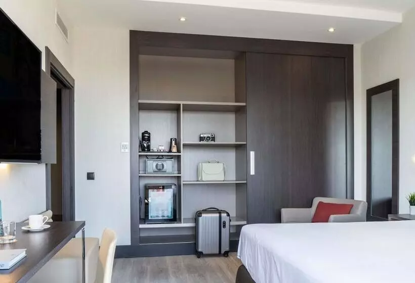 اتاق سوپریور, Novotel Madrid Center