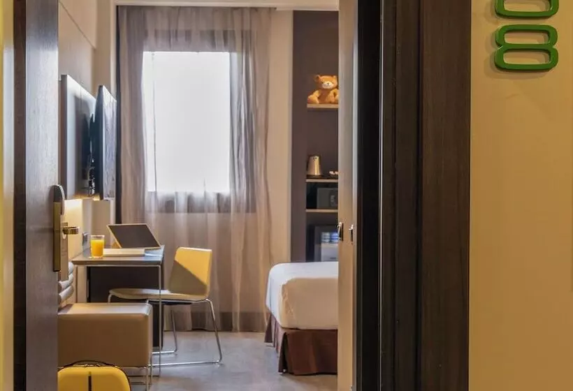 اتاق سوپریور, Novotel Madrid Center