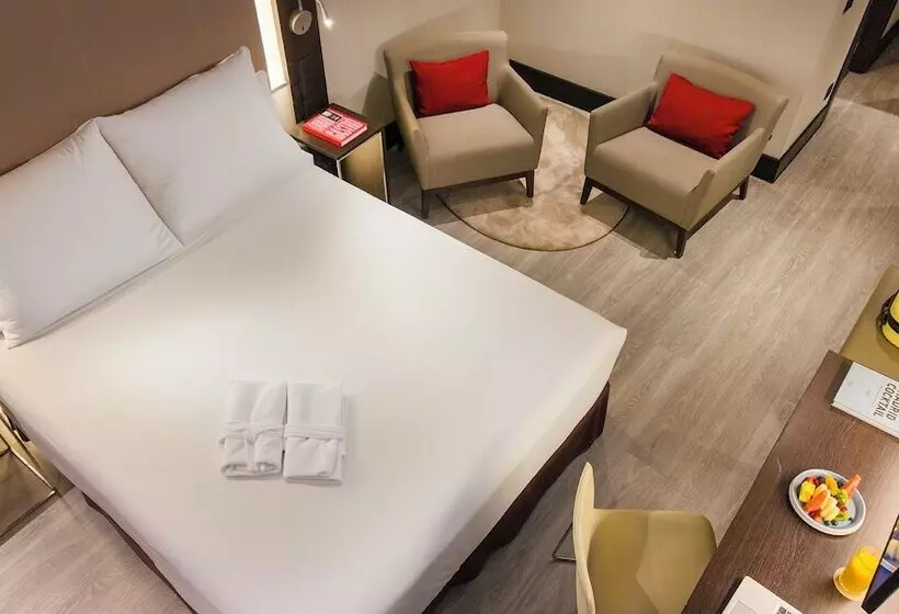 اتاق سوپریور, Novotel Madrid Center