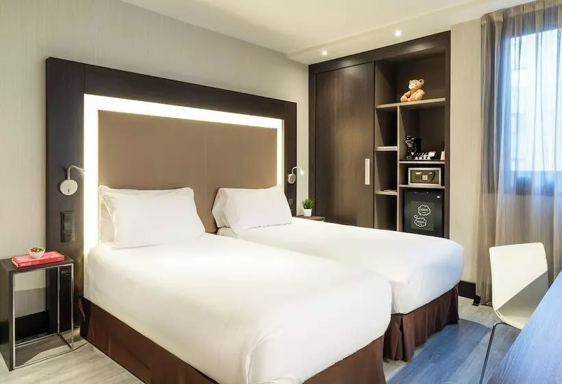 اتاق استاندارد, Novotel Madrid Center