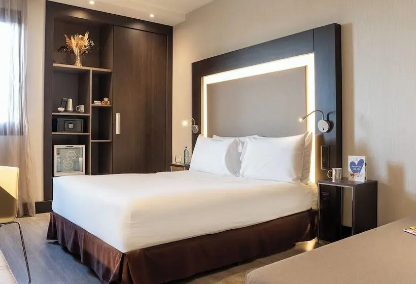 اتاق سوپریور, Novotel Madrid Center
