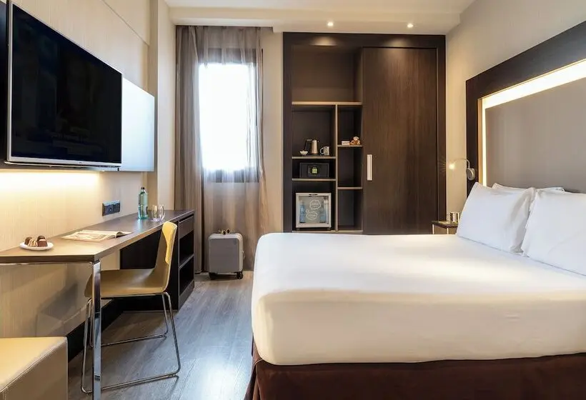 اتاق سوپریور, Novotel Madrid Center