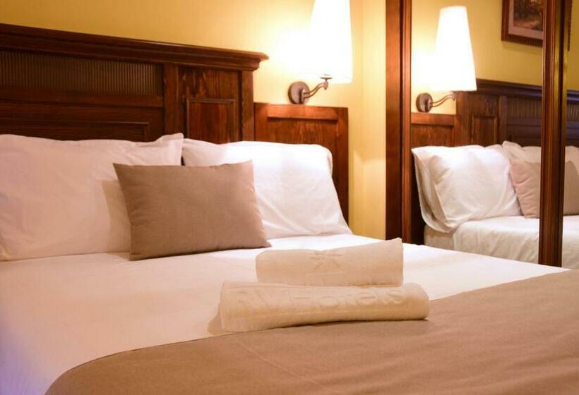 חדר סטנדרט לשלושה, Rvhotels Tuca