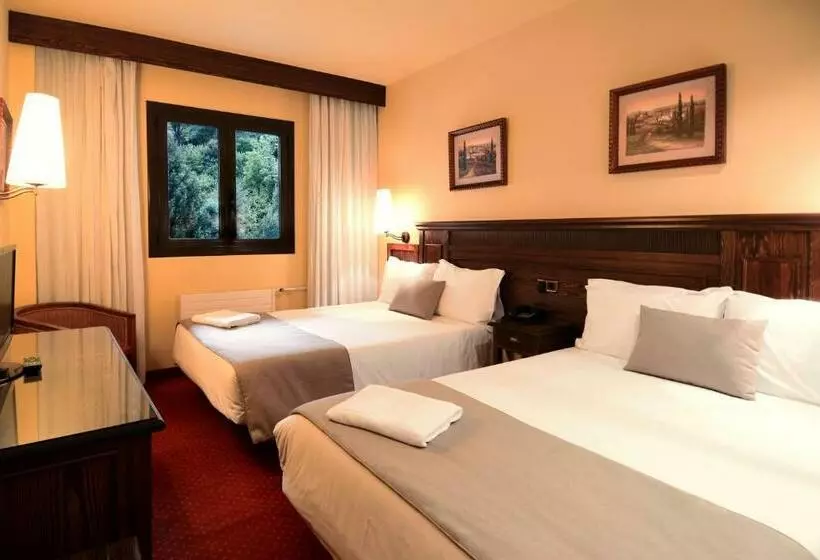 اتاق استاندارد چهار تخته, Rvhotels Tuca