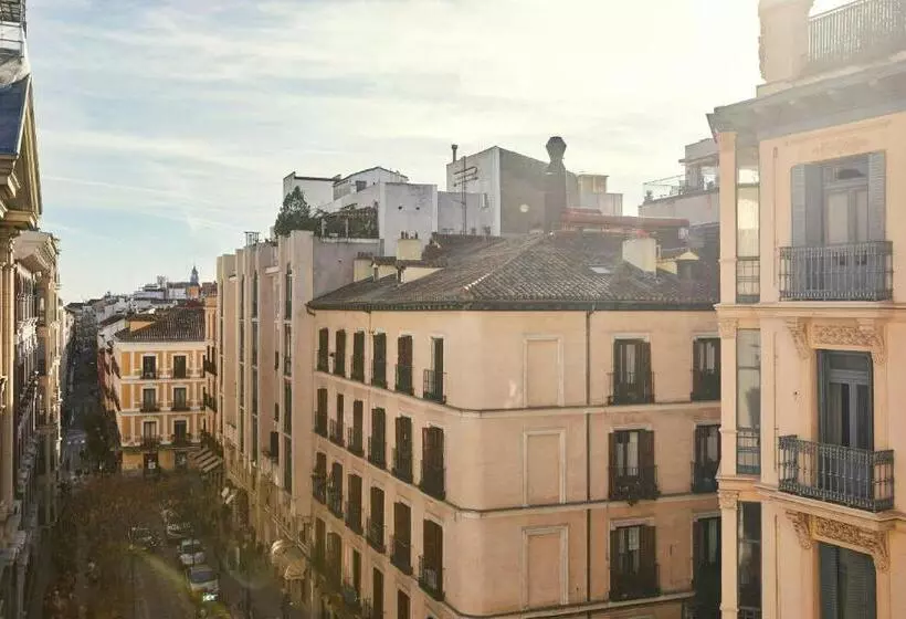 سوئیت با تخت بزرگ, The Palace, a Luxury Collection Hotel, Madrid