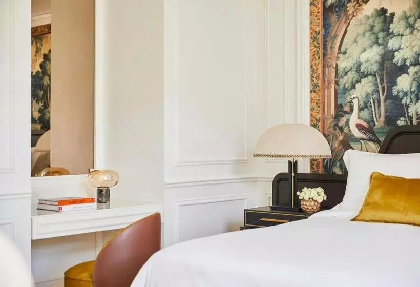 سوئیت با تخت بزرگ, The Palace, a Luxury Collection Hotel, Madrid