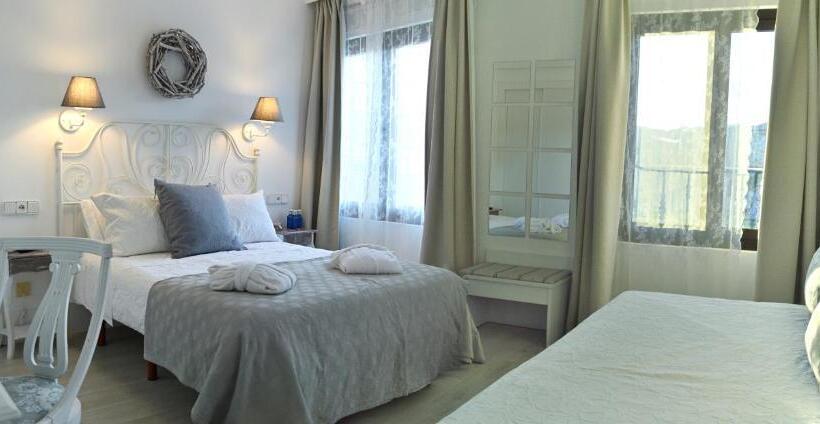 חדר סטנדרט לשלושה, Ares