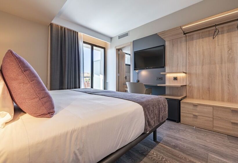 اتاق استاندارد با تخت دوبل, Astari