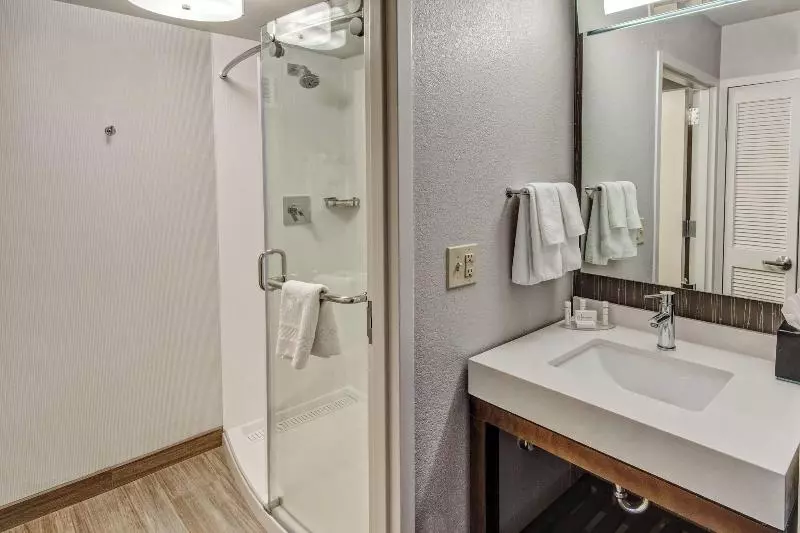 Standard Kolmen Hengen Huone, Augusta Club & Spa - Adults Only
