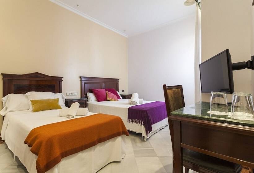 اتاق استاندارد سه نفره, Baco