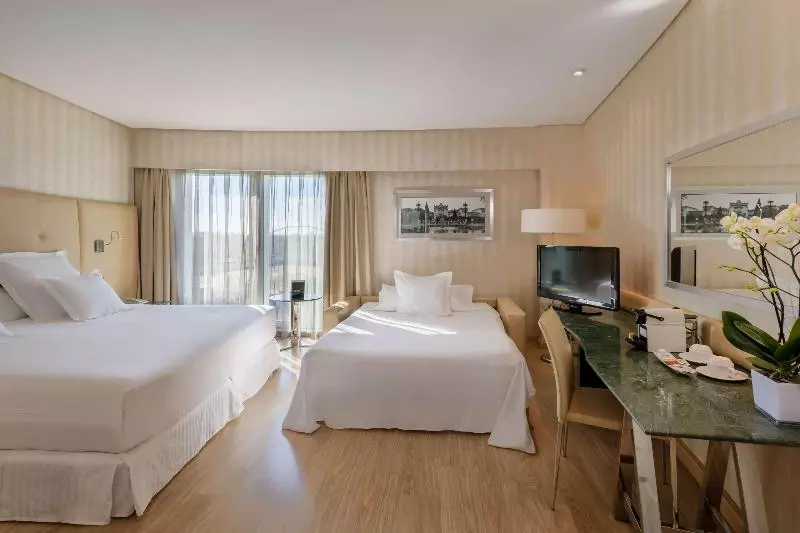 Deluxe-perhehuone, Barceló Sevilla Renacimiento