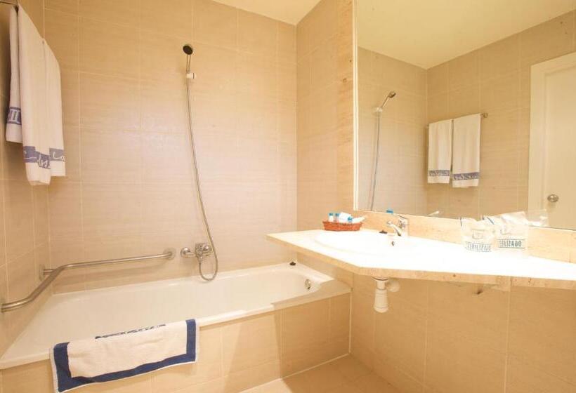 标准间, Carlos Iii