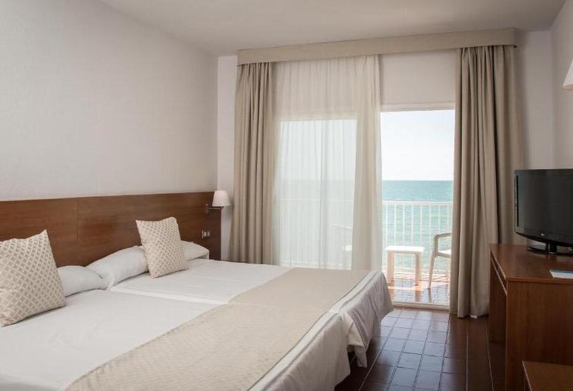 豪华房间, Carlos Iii