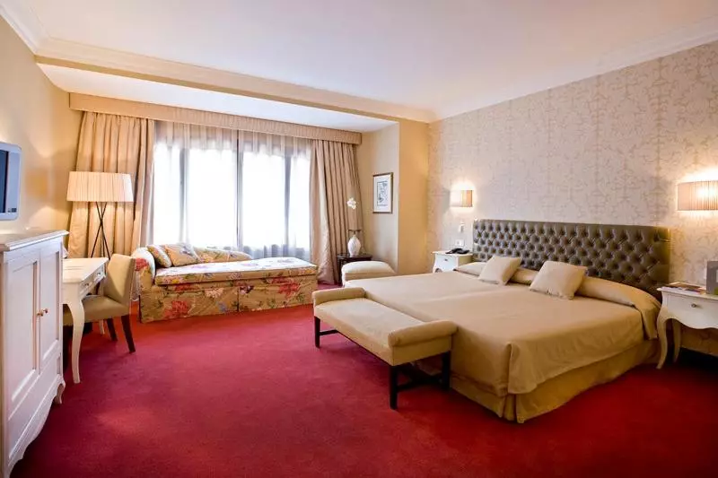 Standard-huone, Carlton