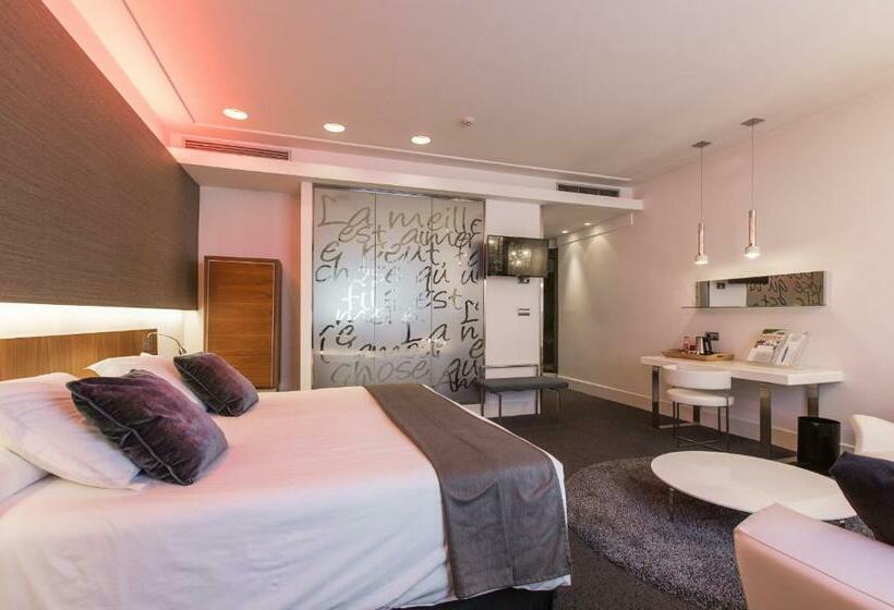 غرفة سوبيريور, Carlton