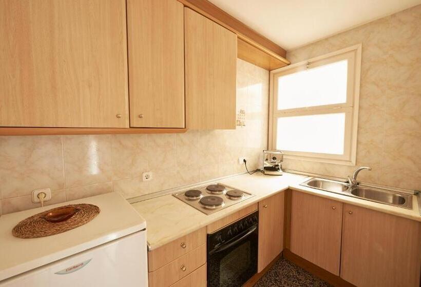 شقة غرفة واحدة مطلة على حمام السباحة, Checkin Flamingo