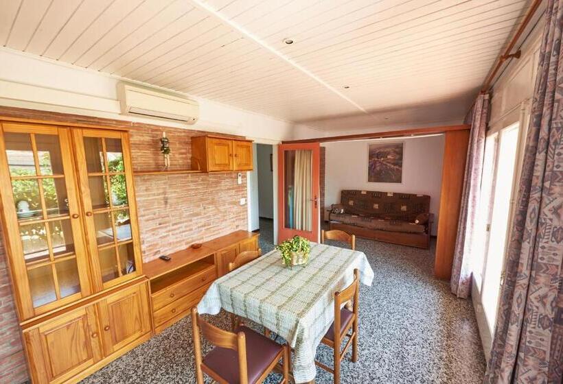 شقة غرفة واحدة مطلة على حمام السباحة, Checkin Flamingo