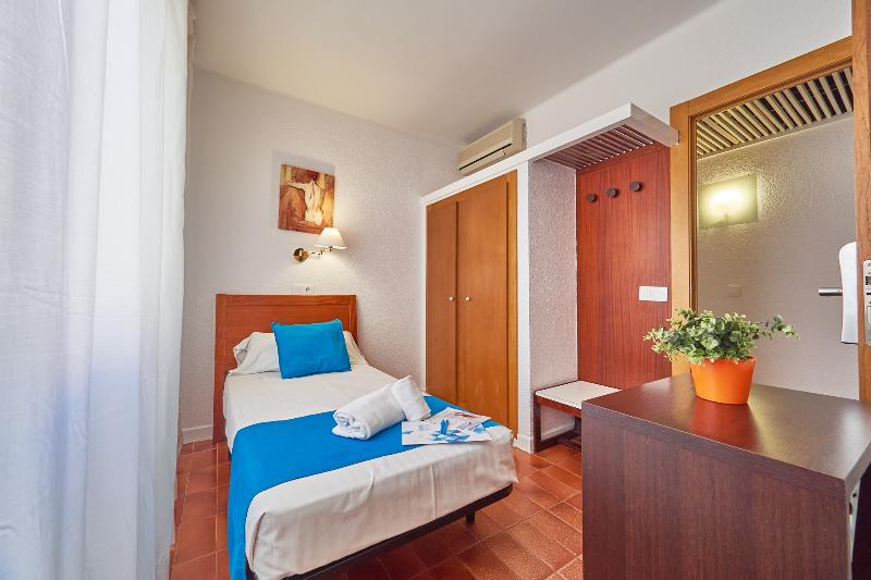 Номер Стандарт Индивидуальный, Checkin Torredembarra