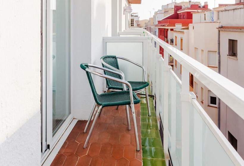 Номер Стандарт, Checkin Torredembarra