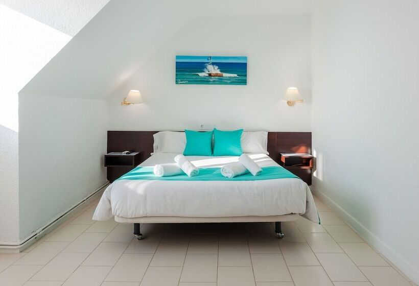 Quarto Estandar Vista Mar, Checkin Torredembarra