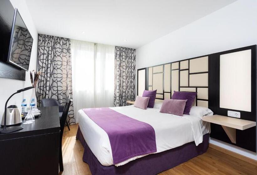 スタンダードトリプルルーム, Colon Rambla