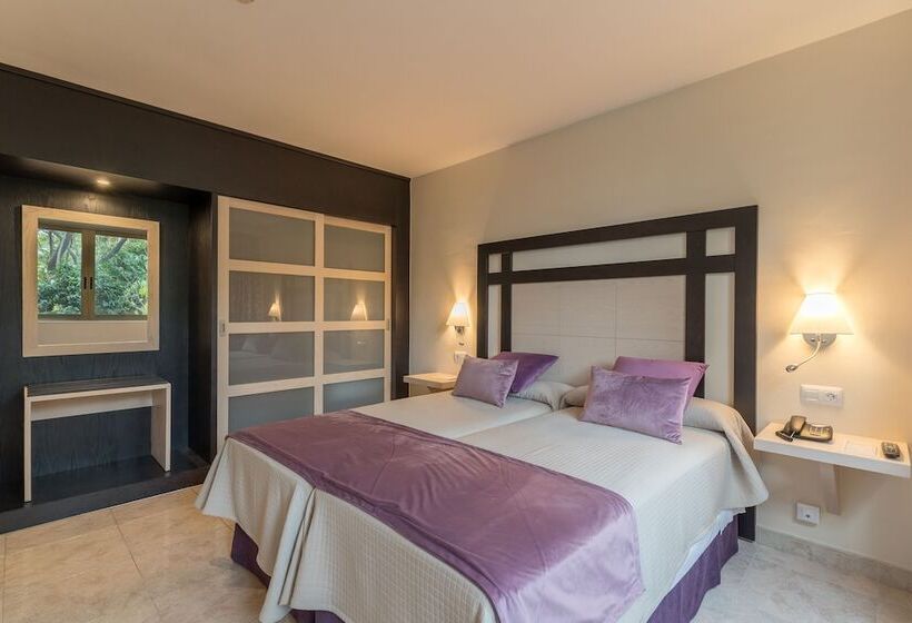 ファミリールーム, Colon Rambla