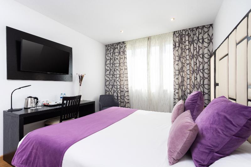 スタンダードトリプルルーム, Colon Rambla