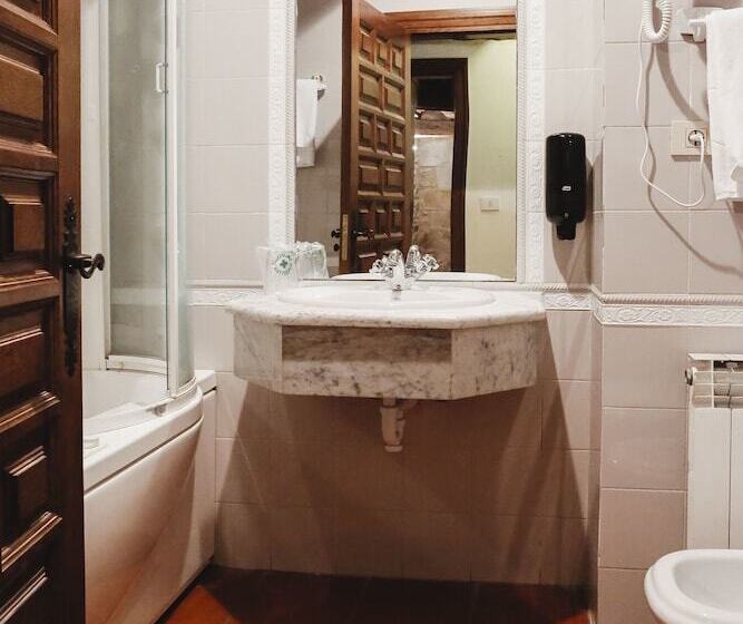 غرفة قياسية, Convento San Roque