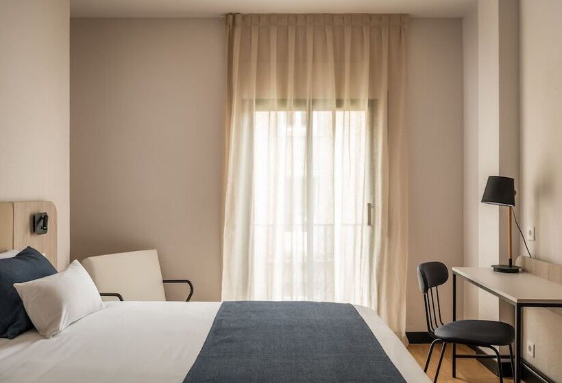 Номер Стандарт, Don Jaime 54