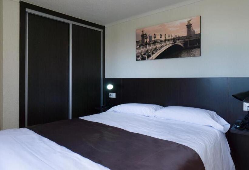 带露台的套间, El Pozo