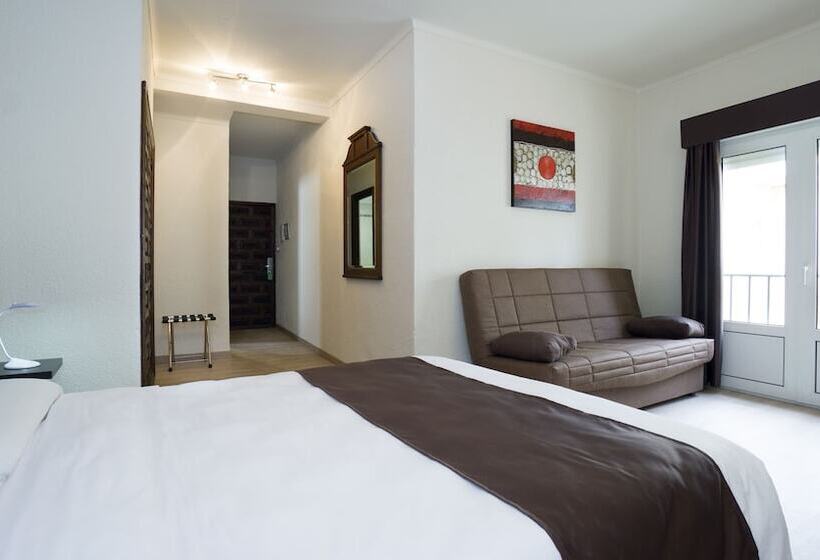 标准工作室, El Pozo