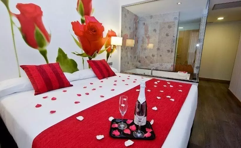 اتاق استاندارد, Ele Enara Boutique