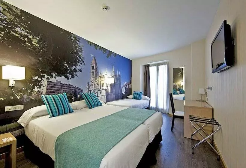 اتاق استاندارد سه نفره, Ele Enara Boutique
