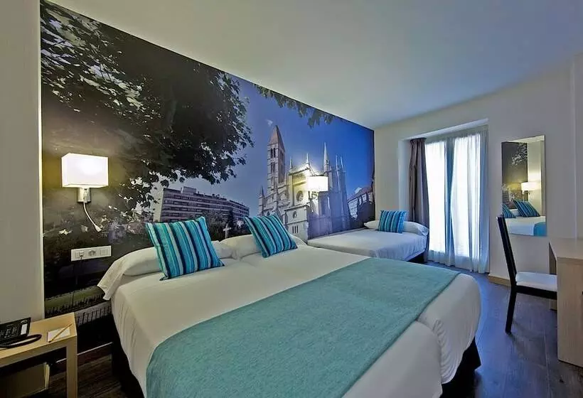 اتاق استاندارد سه نفره, Ele Enara Boutique